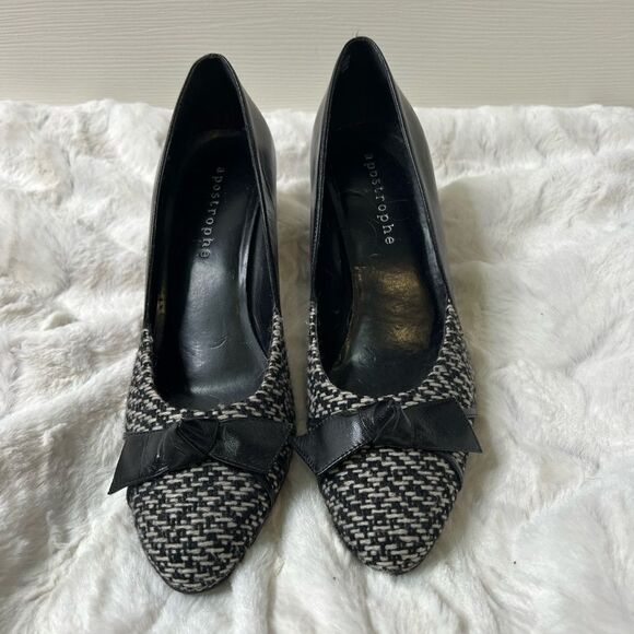 Apostrophe Heels  - Picture 2 of 10